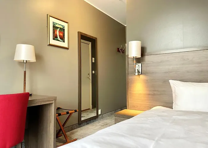 Budget Single Room